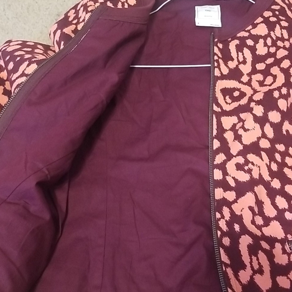 B10-Gap : size 4, leopard purple and peach jacket - Picture 4 of 5
